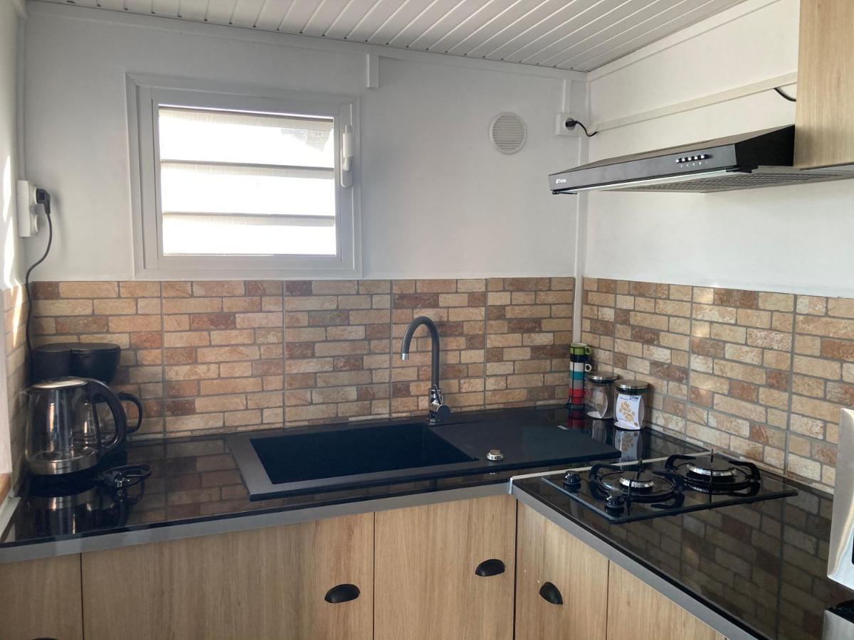 Carambole Apartment Trois-Rivieres Bagian luar foto