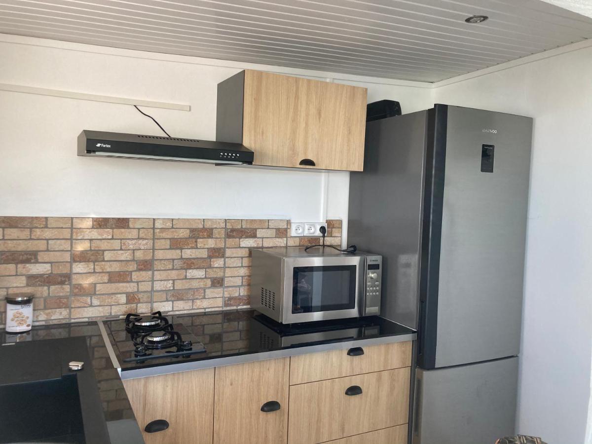 Carambole Apartment Trois-Rivieres Bagian luar foto